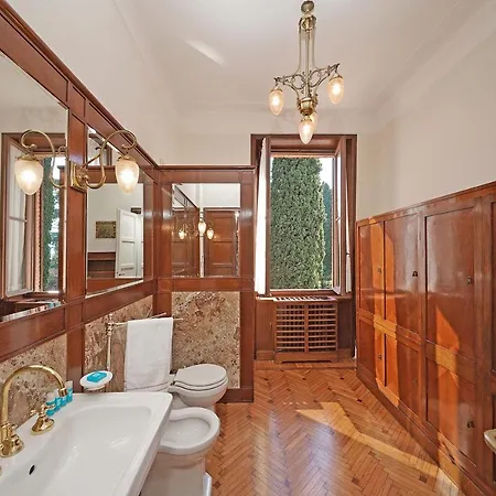 Laura Luxury With Lake View Private Pool, Close The Town And The Lake Villa Gardone Riviera