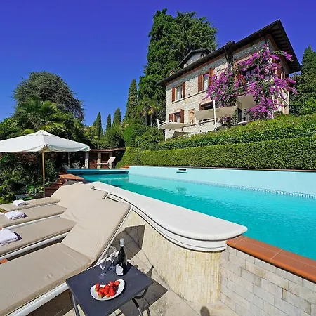 Laura Luxury With Lake View Private Pool, Close The Town And The Lake Gardone Riviera